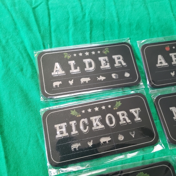 Magnet Labels for Wood Types Accessories for Pellet Smoker Grill New - Picture 2 of 6